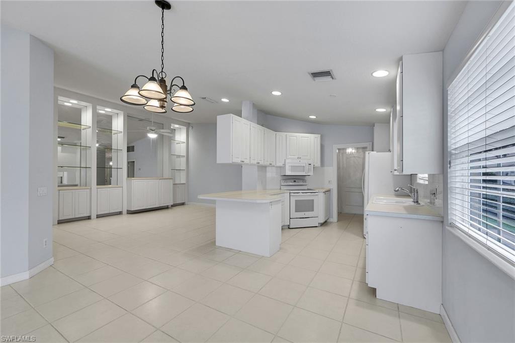 4922 Kingston WAY