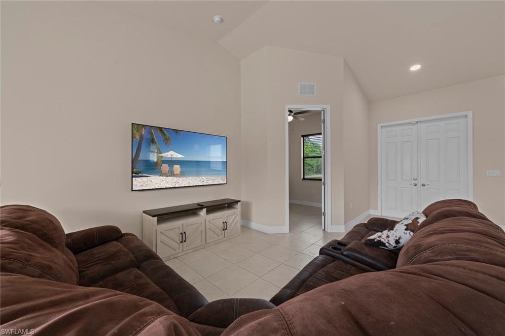 Vaulted ceiling with recessed lighting