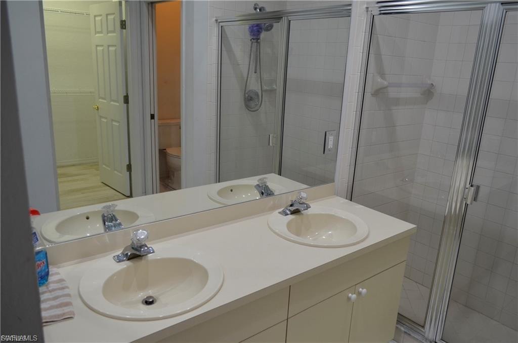 1702 Emerald Cove DR photo 11