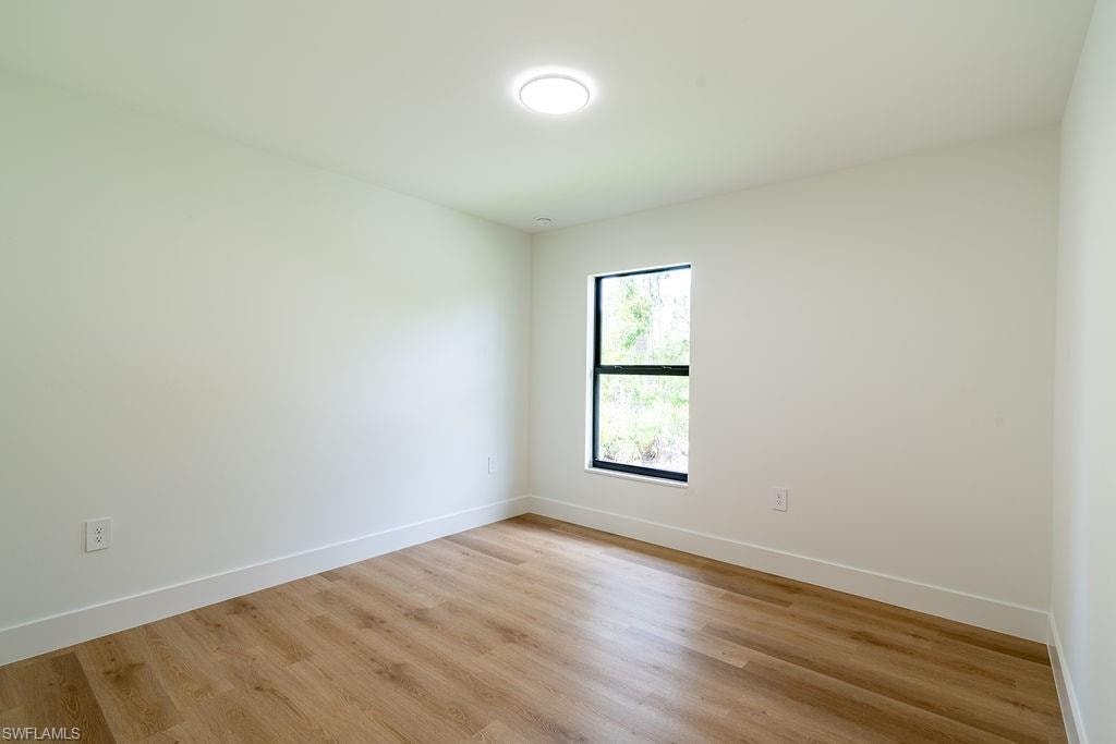 1160 Edelweiss ST E photo 30
