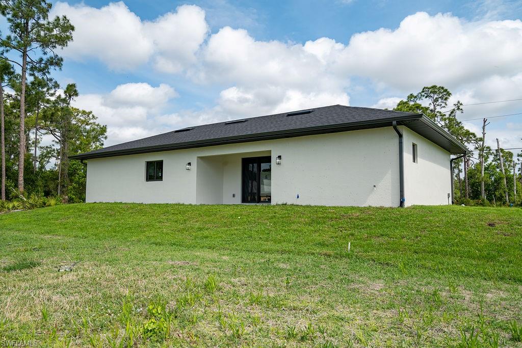 1160 Edelweiss ST E photo 8