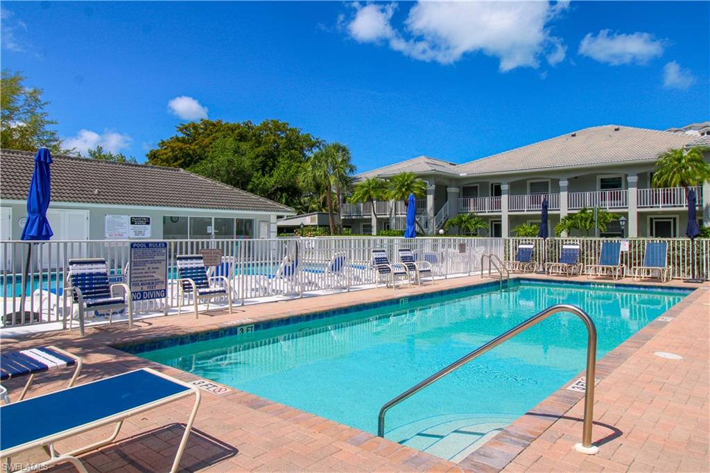 519 Roma CT 3-305