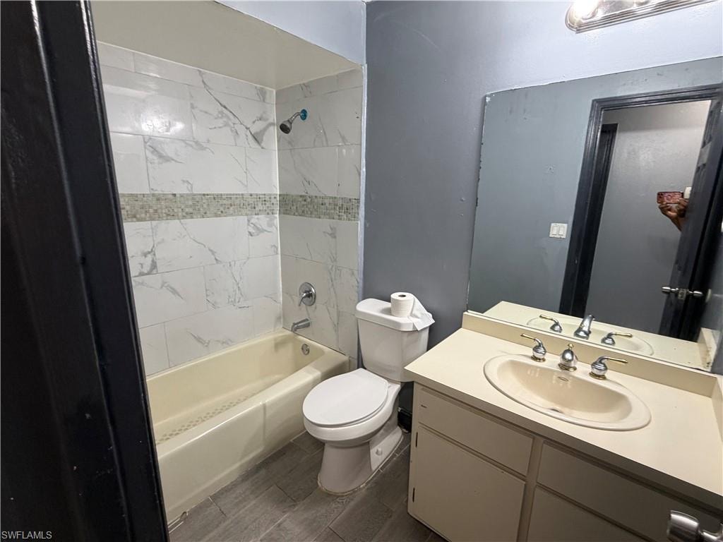 356 Delaware RD photo 9