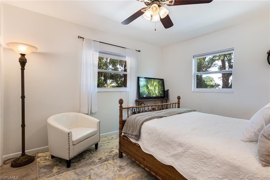 18597 Marco BLVD photo 23