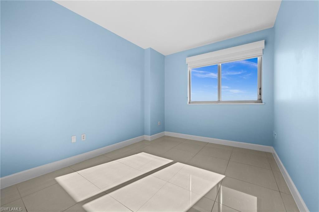 3000 Oasis Grand BLVD 1603 photo 20