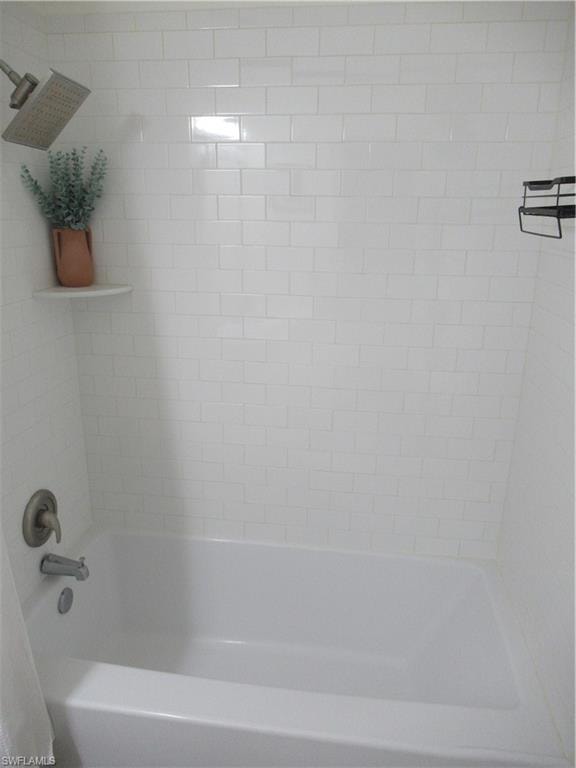 6238 Timberwood CIR 110 photo 15