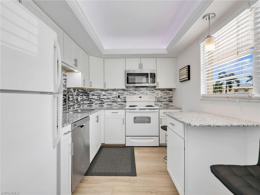 145 Collier BLVD E102