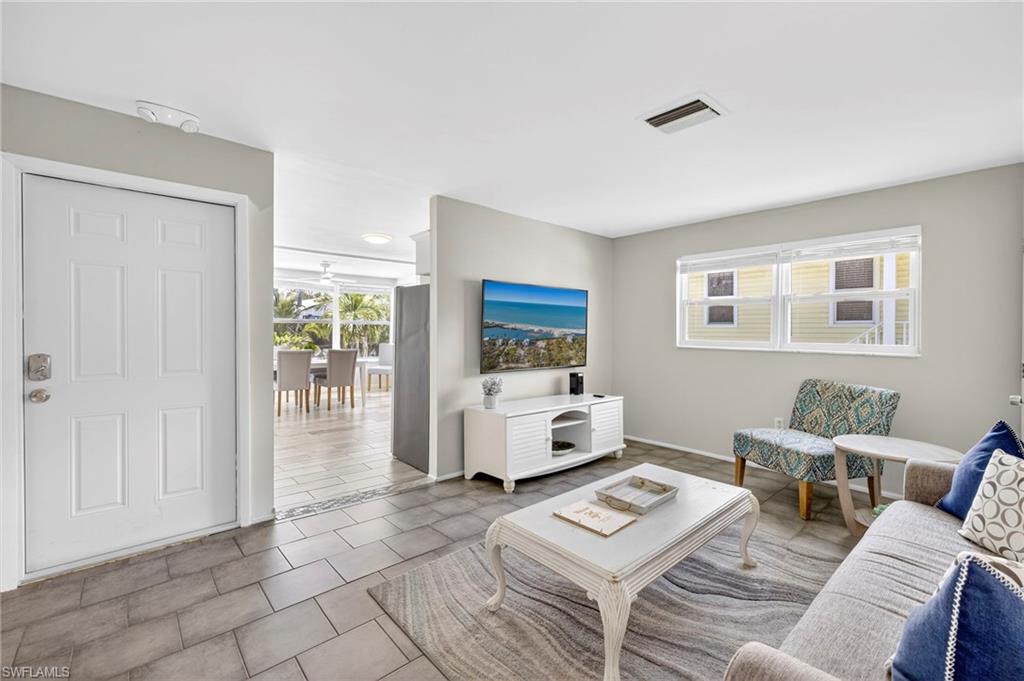 235 Mango ST 235,237 photo 6