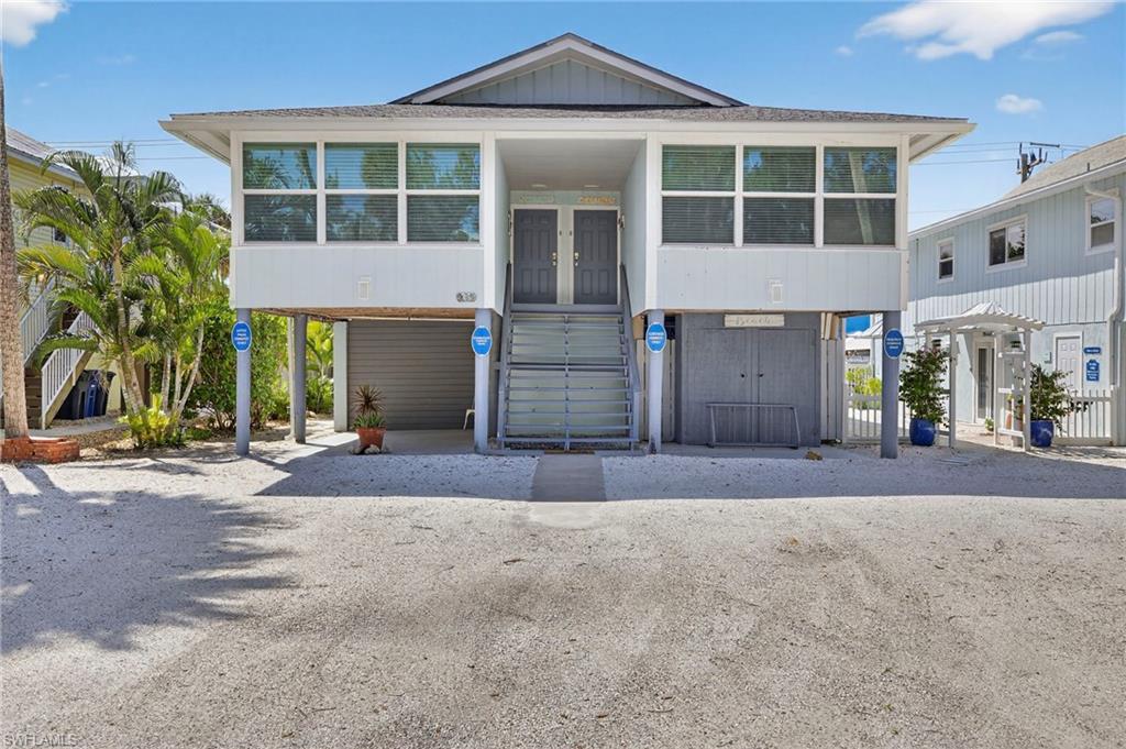 235 Mango ST 235,237
