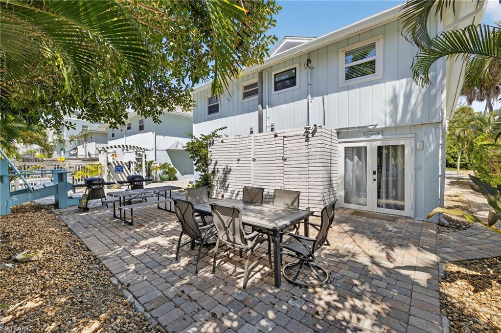 235 Mango ST 235,237