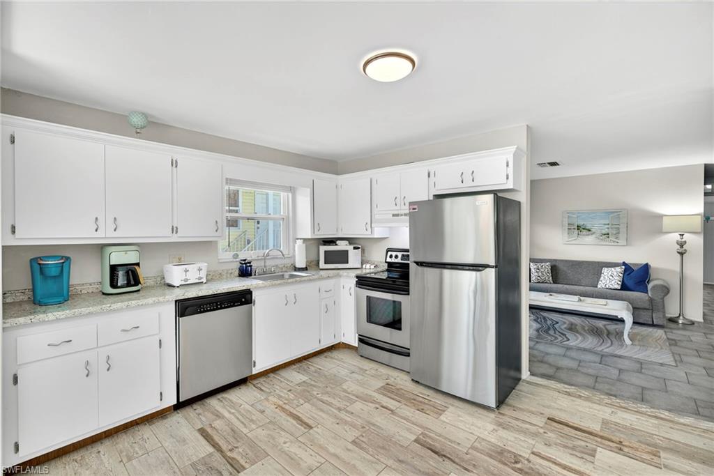 235 Mango ST 235,237 photo 8