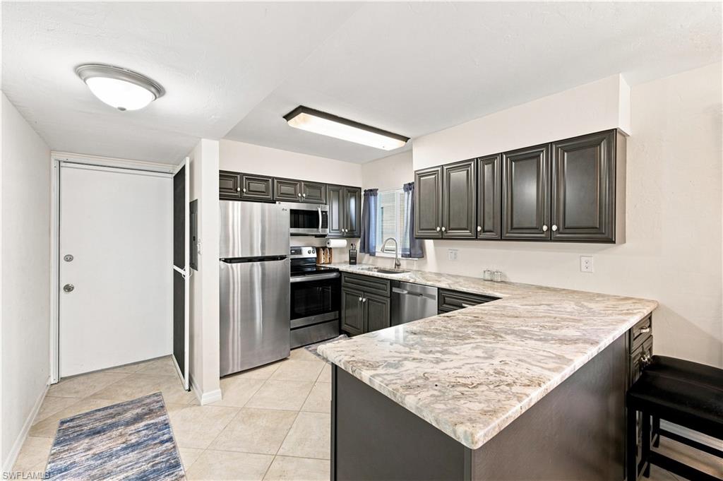8135 Country RD 103