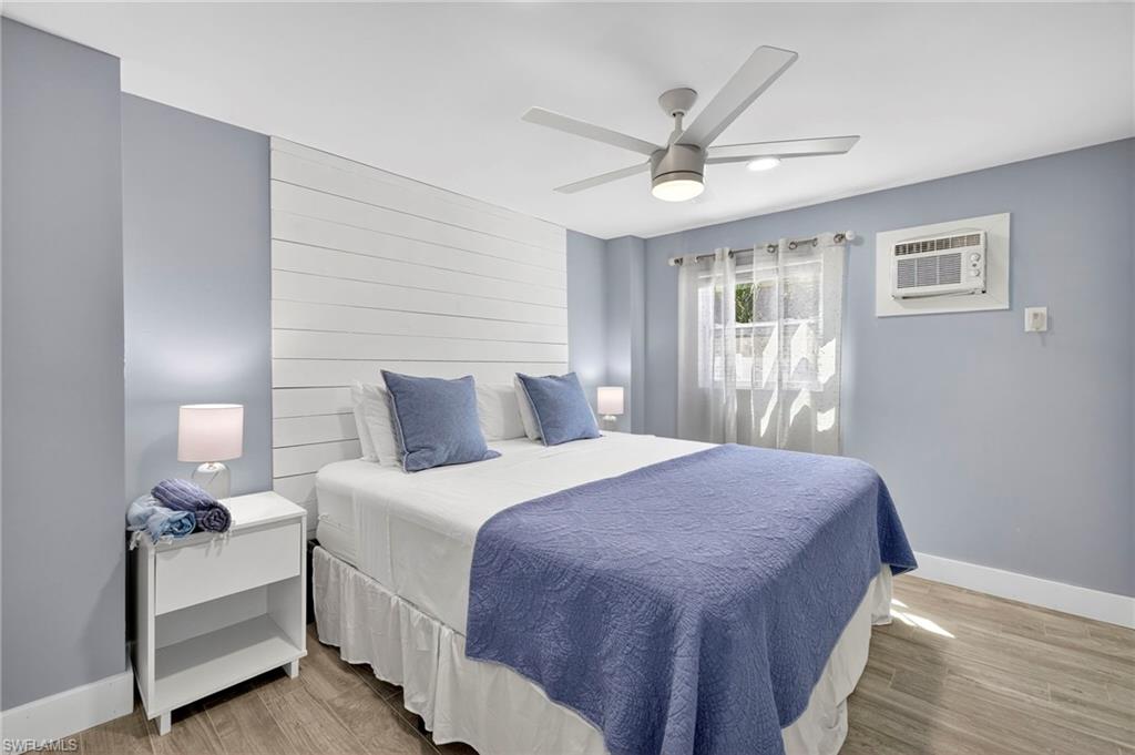 245 Mango ST photo 30
