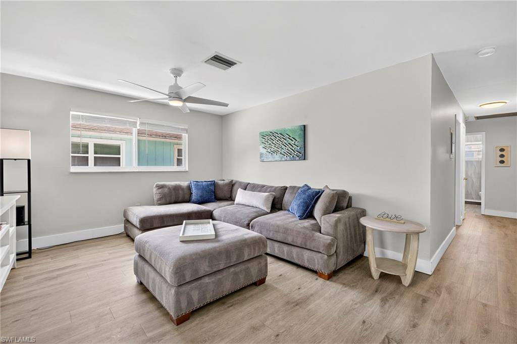 245 Mango ST photo 11