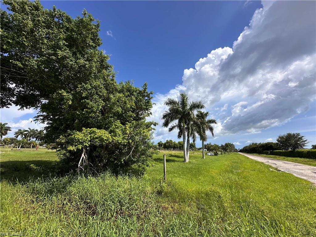 16281 Saddlewood LN photo 11