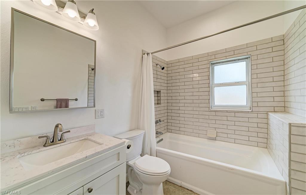 211 Bahia Vista DR photo 33