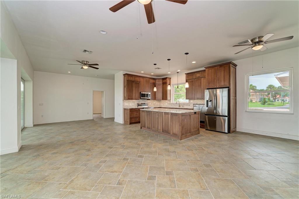 211 Bahia Vista DR photo 13
