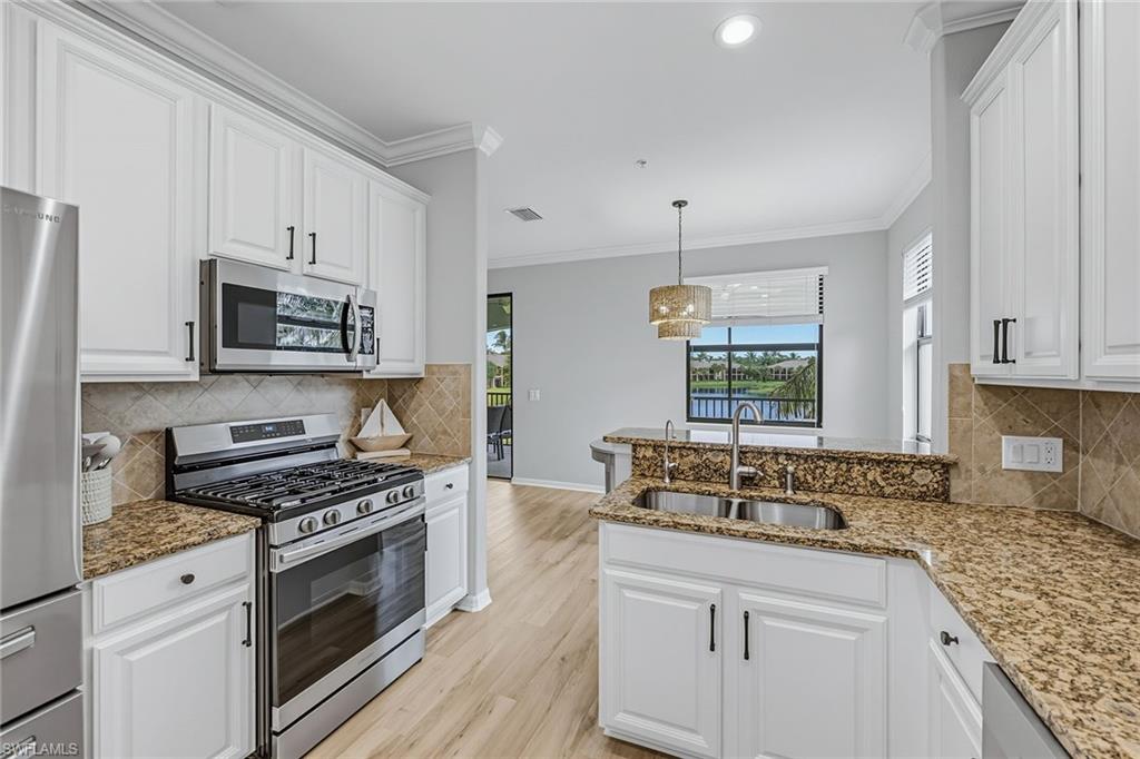 3153 Aviamar CIR 202