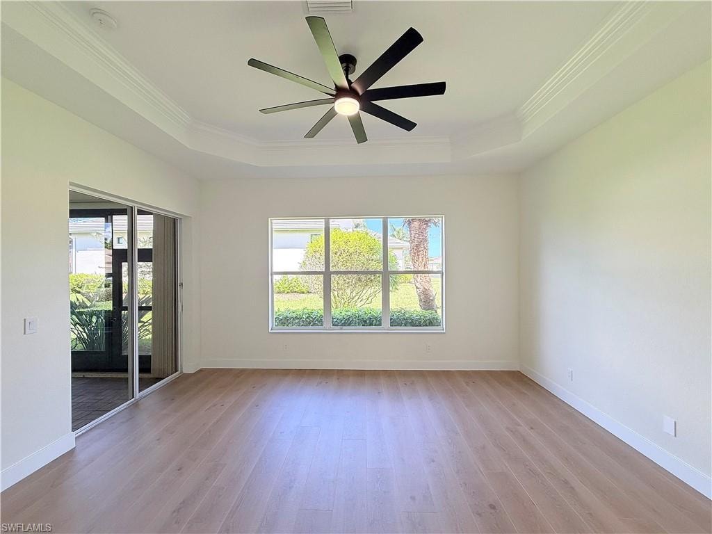 11001 Sea Tropic LN photo 13