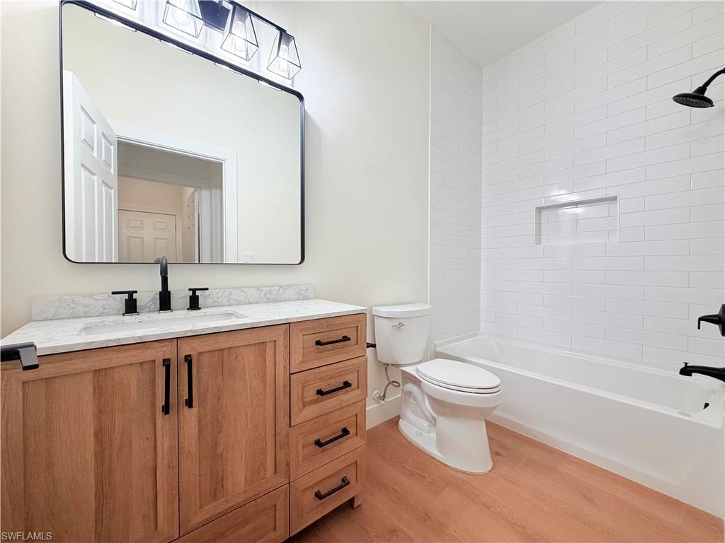 11001 Sea Tropic LN photo 7