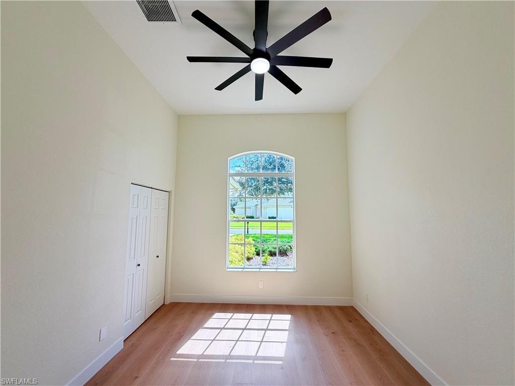 11001 Sea Tropic LN photo 10