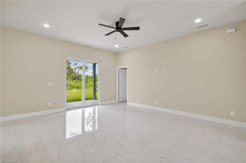 photo of similar home, diferent color combination and cabinetry