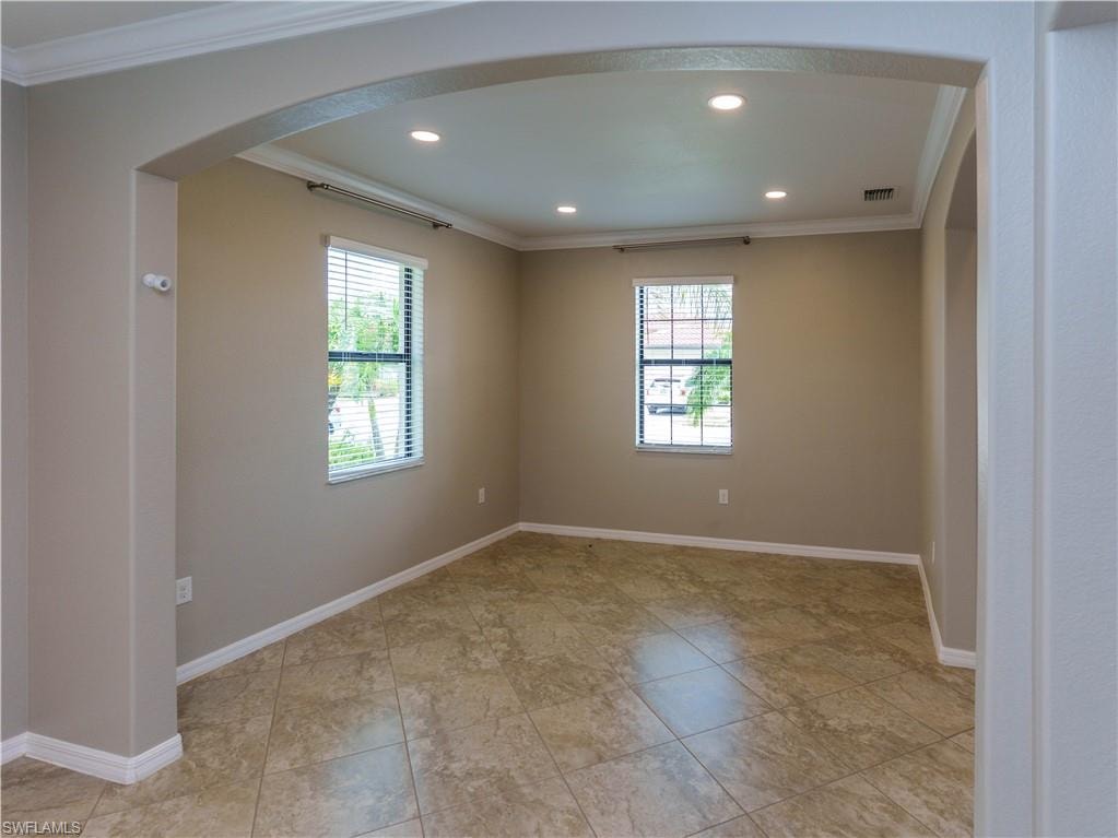 1588 Vizcaya LN photo 13
