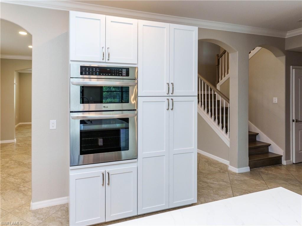 1588 Vizcaya LN