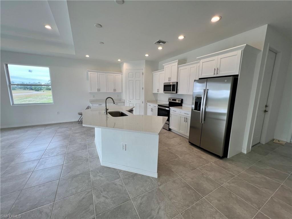 628 Falls LN photo 13