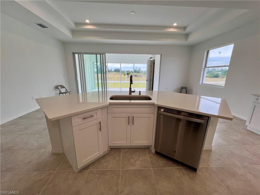 628 Falls LN photo 15