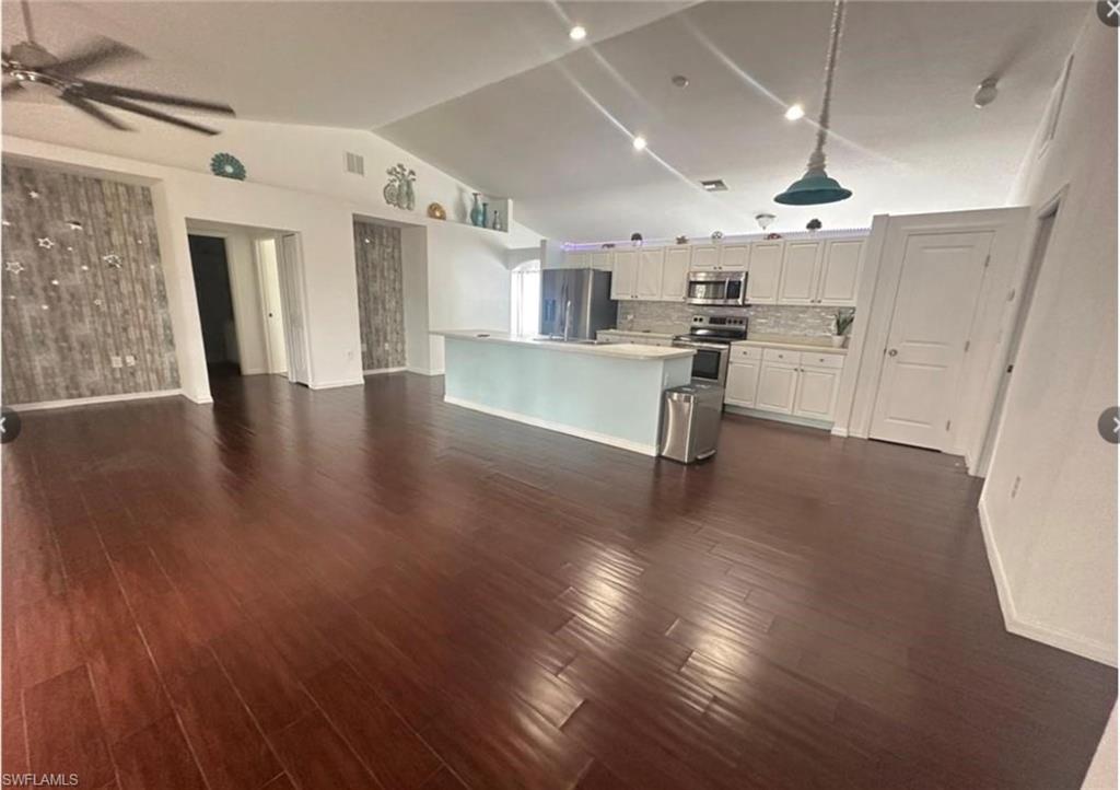 2115 NW 19th AVE photo 8