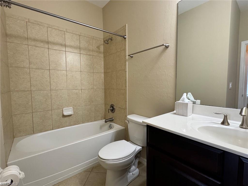 8560 Evernia CT 201 photo 11