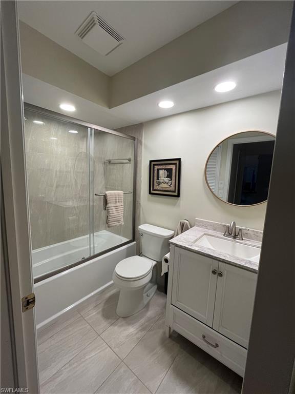 513 Lake Louise CIR 202 photo 11