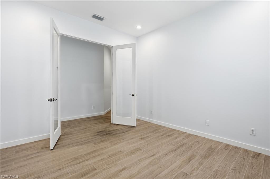 Den / Bedroom #3