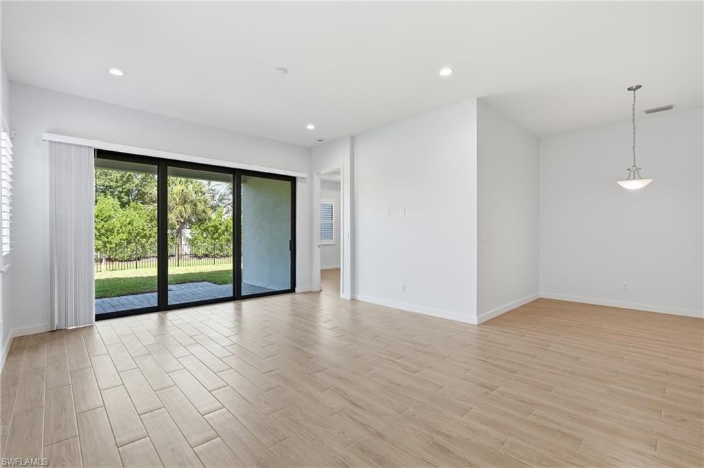 14792 Kingfisher LOOP photo 10