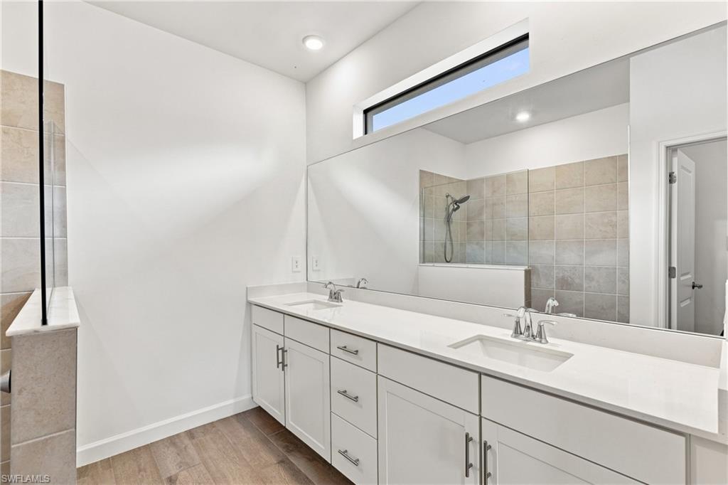 Dual Sinks