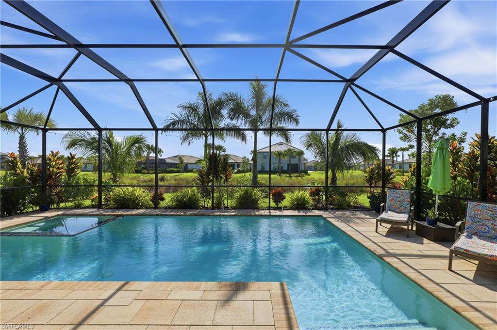 Custom Pool & Spa