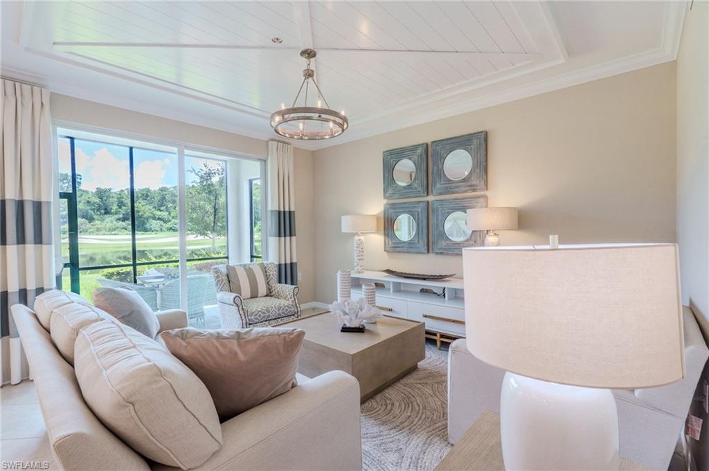 Tray ceiling with shiplap detail
