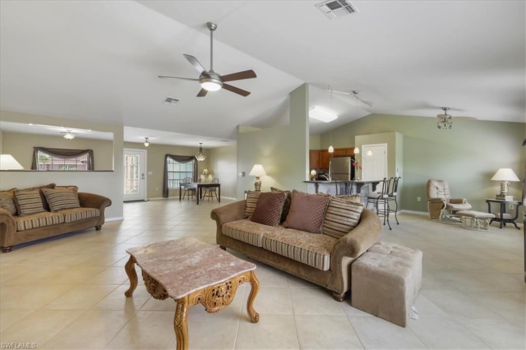 8141 Liriope LOOP photo 6