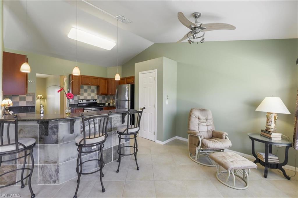8141 Liriope LOOP photo 7