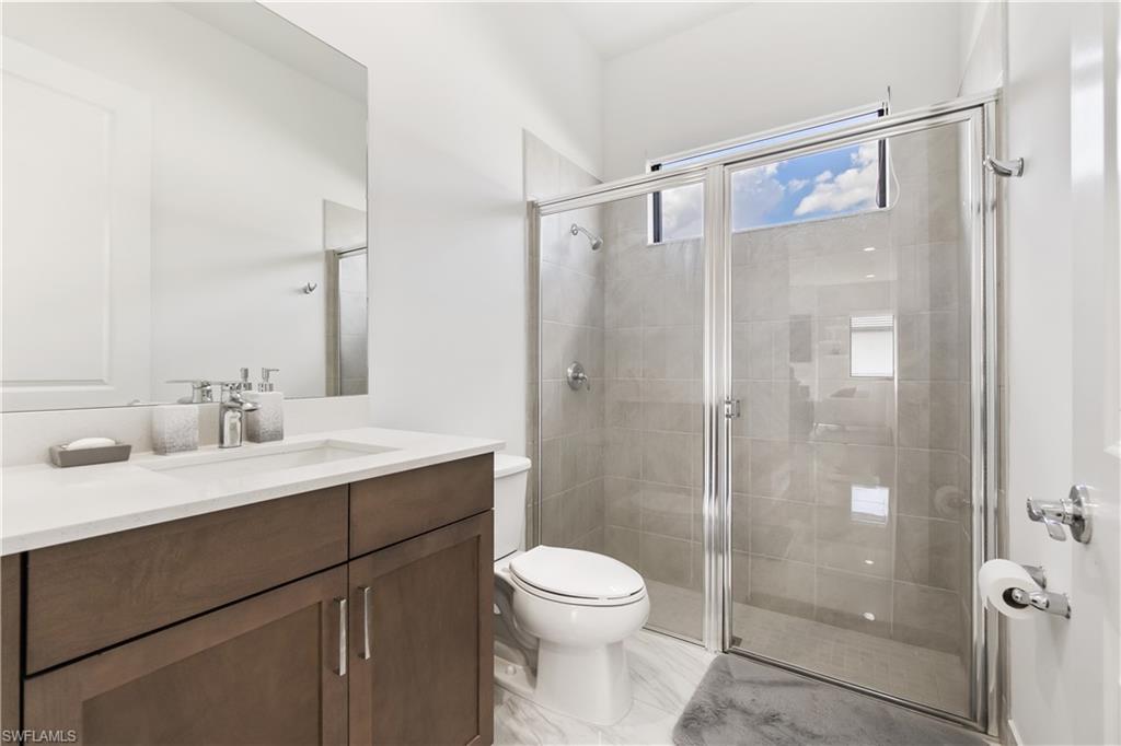 1st floor bathroom
