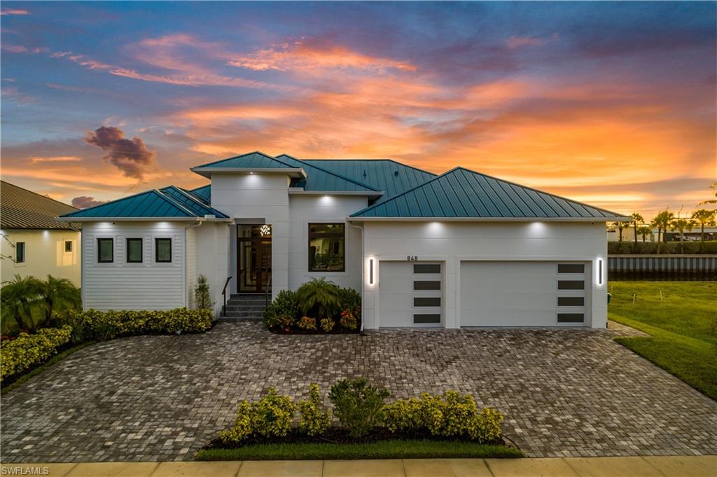 848 Rose CT
