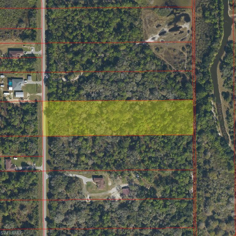 Aerial Survey Map. Depicting the property boundaries and land parcels with vegetation and infrastructure overlay