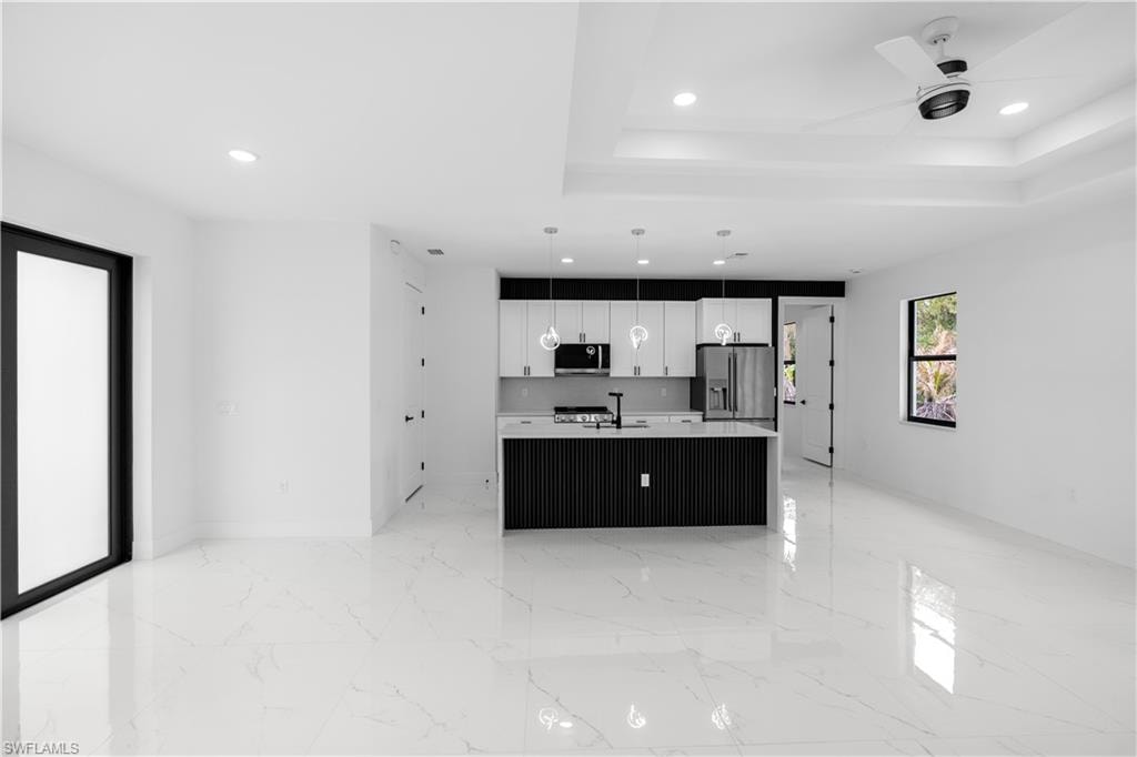 1113 Enrique ST E photo 7