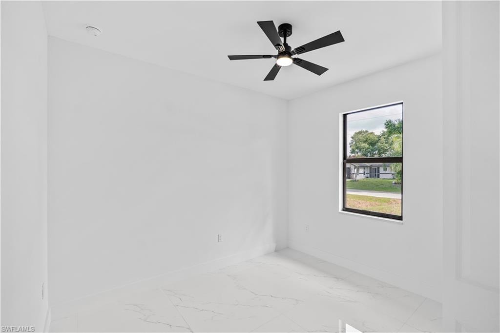 1113 Enrique ST E photo 31