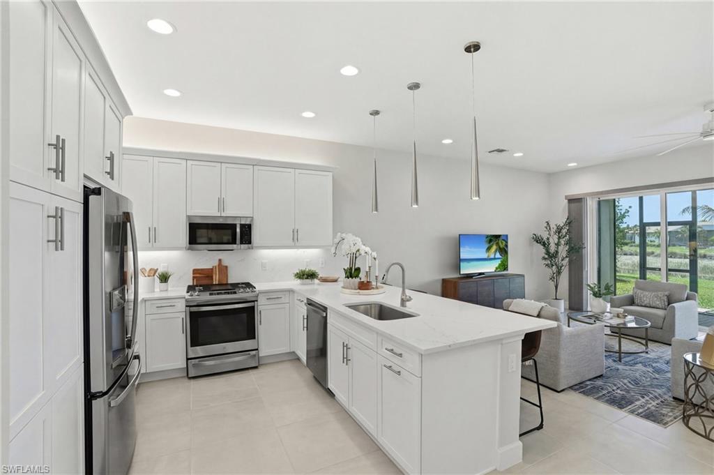 12391 Purple Ficus WAY photo 11