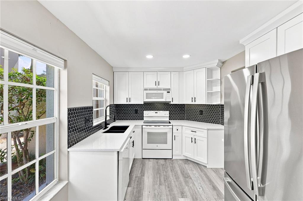 28080 Cavendish CT 2006