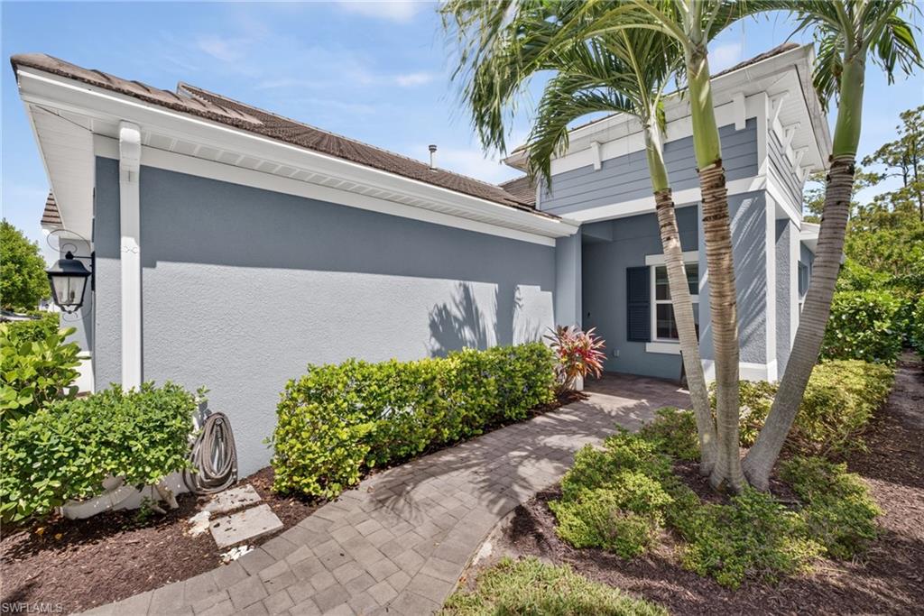 2183 Marquesa CIR