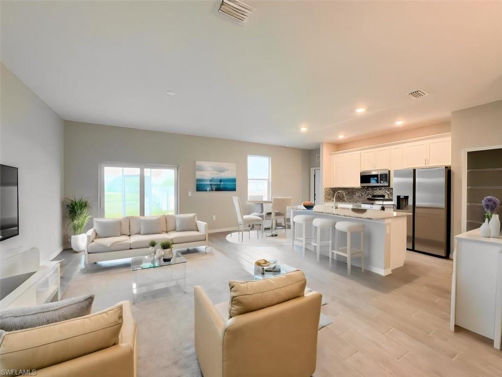 512 NW 25th AVE