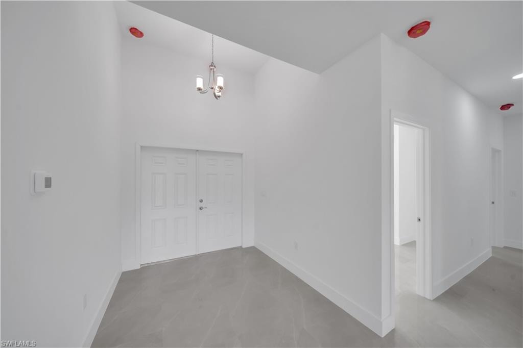302 Palisades AVE photo 11